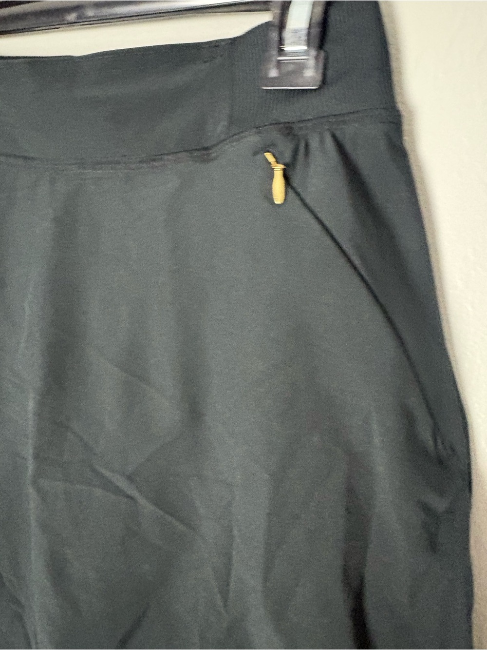 Lilly Pulitzer Black Active Mini Skirt with Zip Accents - Picture 2 of 10